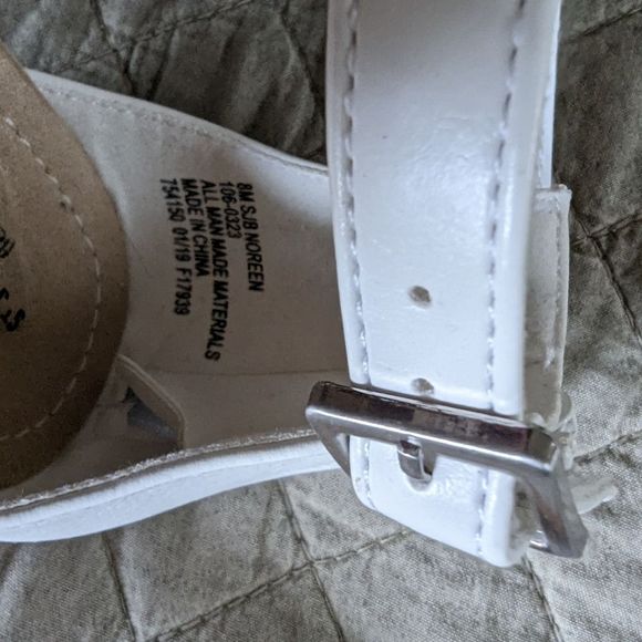 St John's bay white gladiator sandals size 8 - Picture 3 of 5